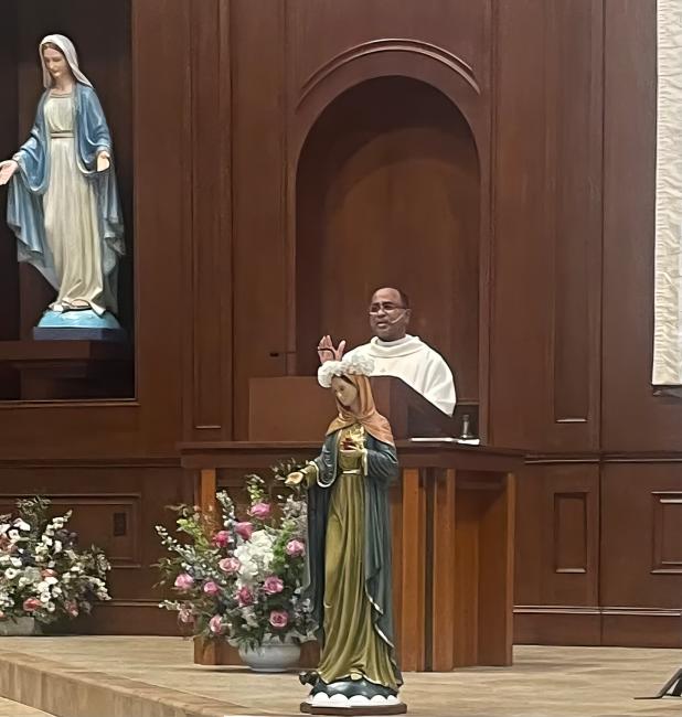 2023-05-13 SJN Dedication and Crowning of the Flame of Love of the Immaculate Heart of Mary, Photos by Betsy Gresh